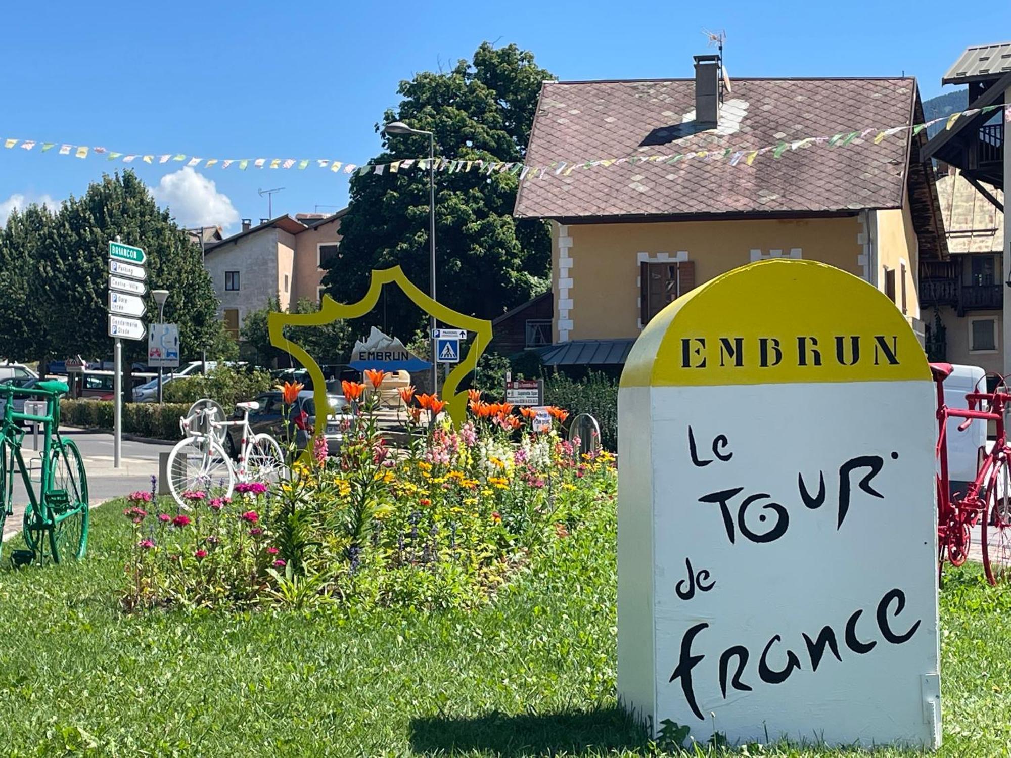 Maison Tres Agreable Avec Exterieurs, Bien Situee Au Plan D'Eau Embrun Exterior photo